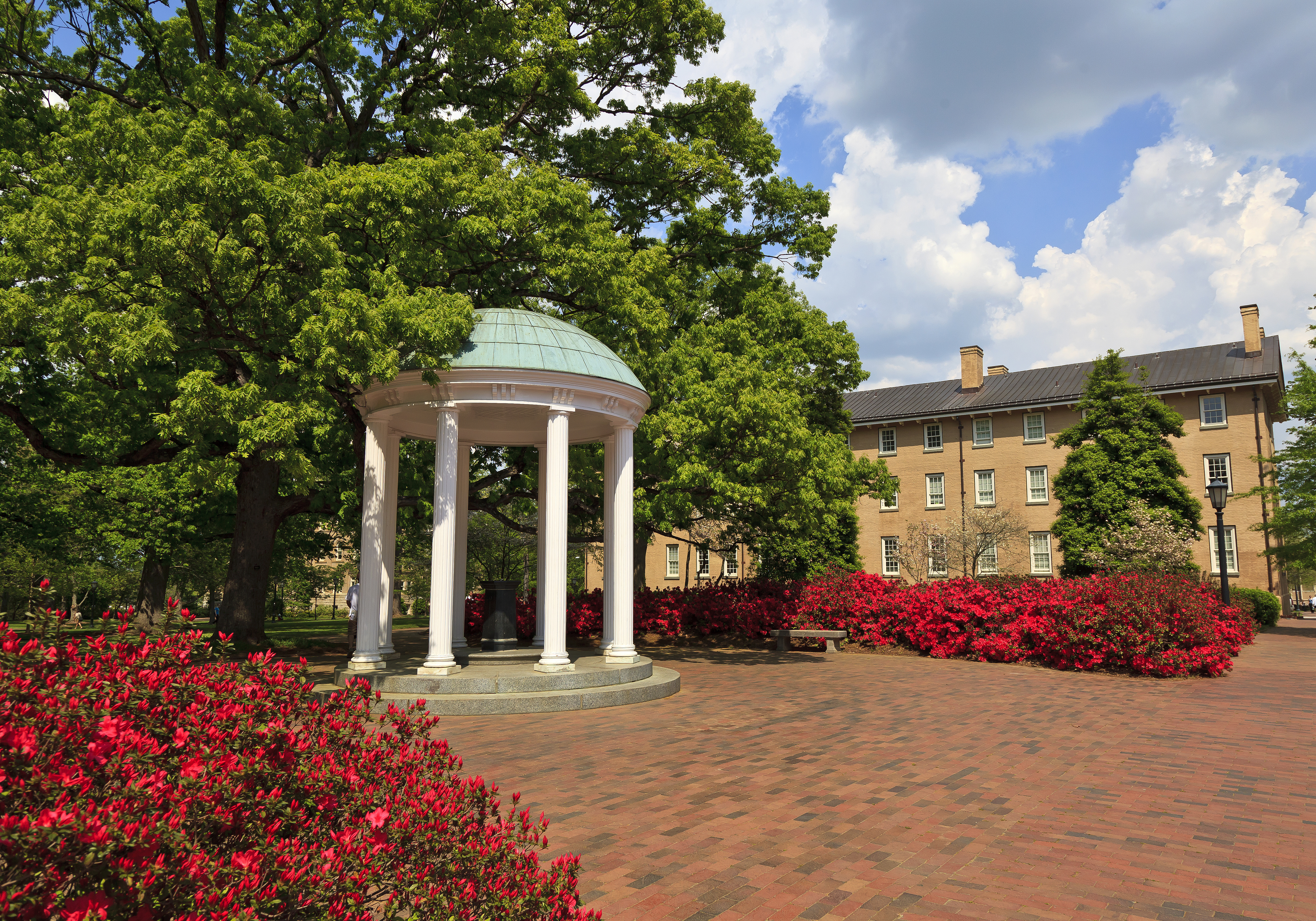 Historic Old Well at UNC Chapel Hill. Photo courtesy of DollarPhotoClub.com