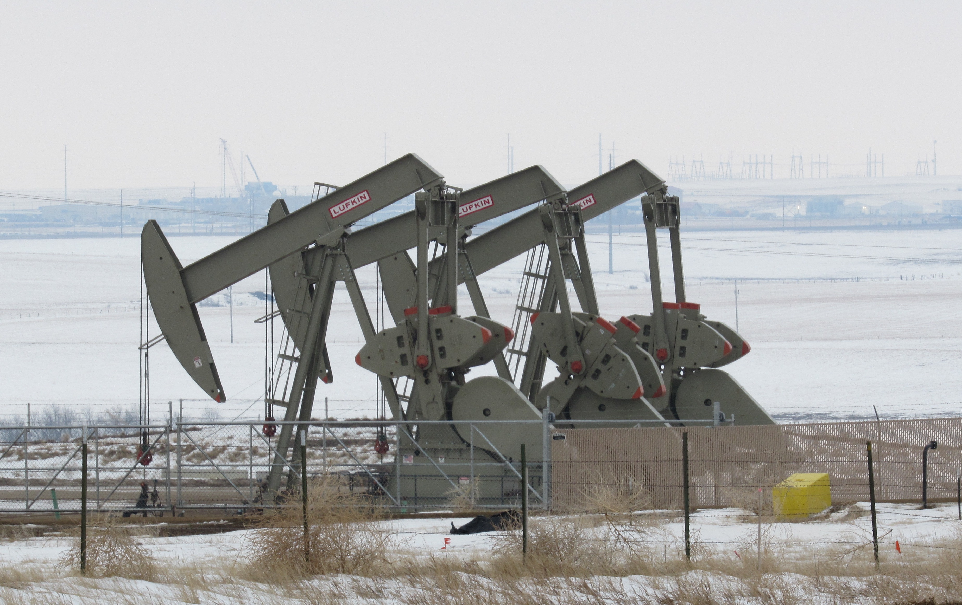 North Dakota oil production hits another record in September 2018 and